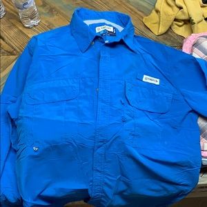 Magellan long sleeve fishing shirt. Size L